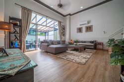 Flora Road (D17), Terrace #460375191